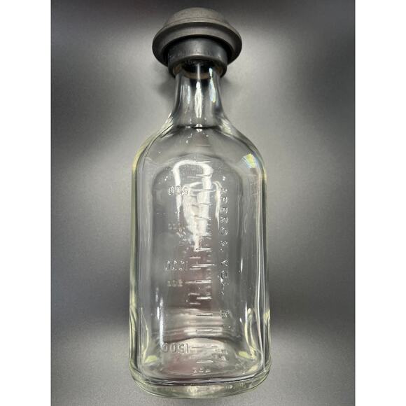 Large Antique Glass Medical I.V. Bottle Pyrex - American Sterilizer Co. Erie, PA - Picture 5 of 10